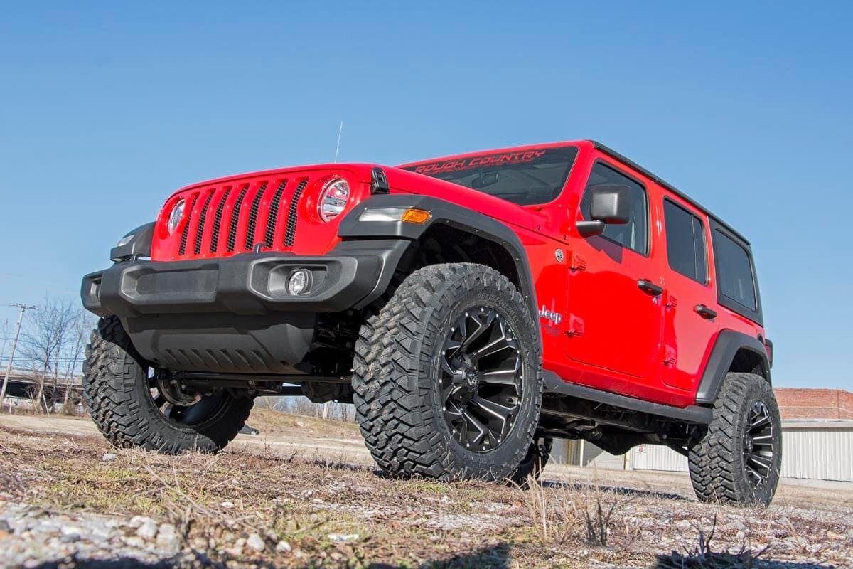 Jeep Wrangler Unlimited Suspension Lift Kit - Rough Country - 2.5 Inch Lift Kit | V2 - '18-'23